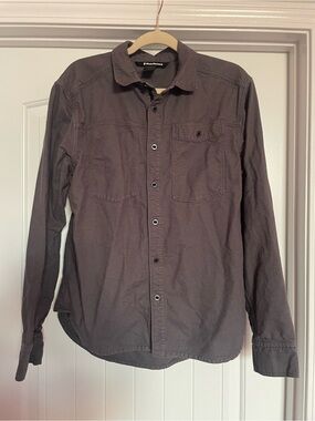 Black Diamond Men's Casual Button-Down Shirt in Dark Brown